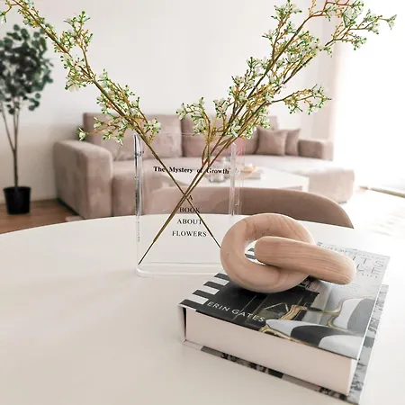 H&h Living Appartement *